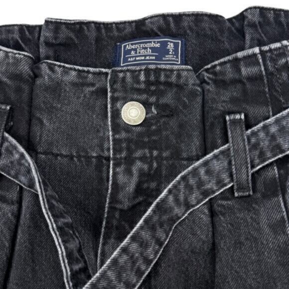 Abercrombie & Fitch Mom Belted Jean Size 26 Short - Picture 5 of 7